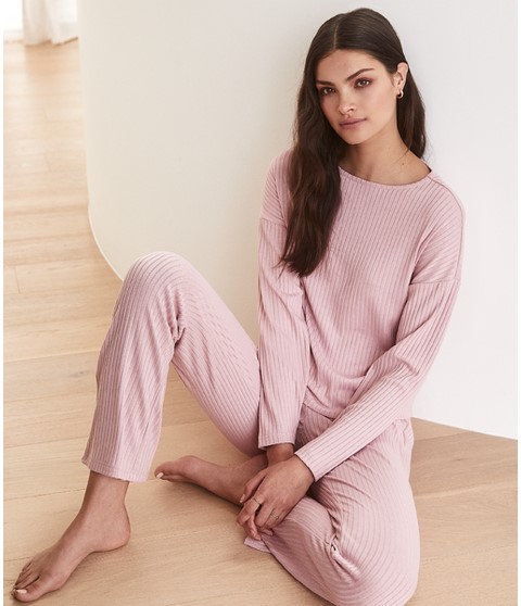 Australia Classifieds Buy top pyjama sets for women